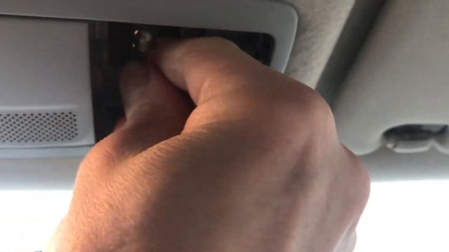 Замена лампочки ?- лампочек в плафоне авто!!! смотреть онлайн