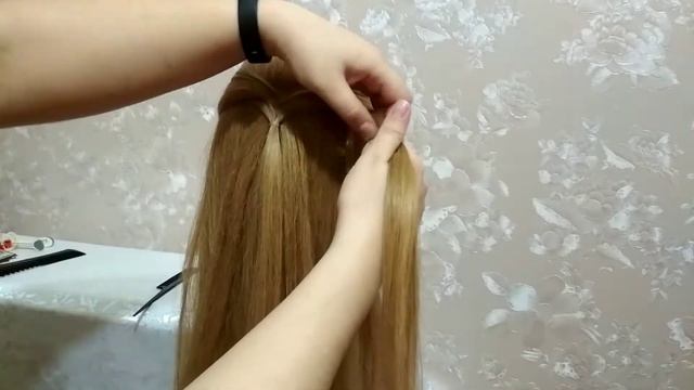 Красивые косички для девочки. Плетение пошагово. Прическа в школу. смотреть онлайн