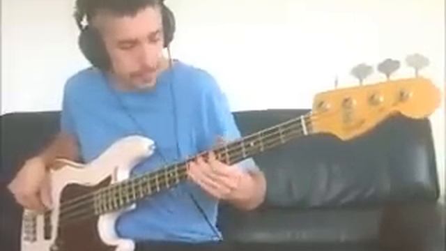 Fender Flea Signature Jazz Bass : Various jamz смотреть онлайн