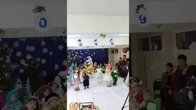 Гр. Солнышко. Зима-красавица 2018 г смотреть онлайн