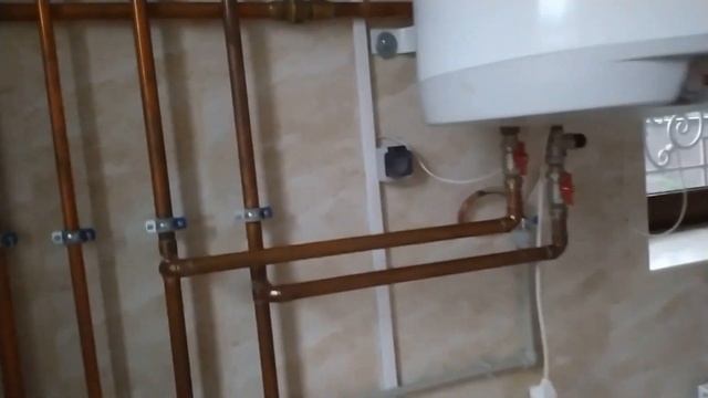 Інвертор ФОРТ FX403 (3кВт, 24В) правильний синус, плюс огляд котельні та генераторної. смотреть онлайн