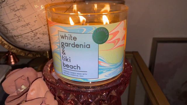 White Gardenia X Tiki Beach Candle Review