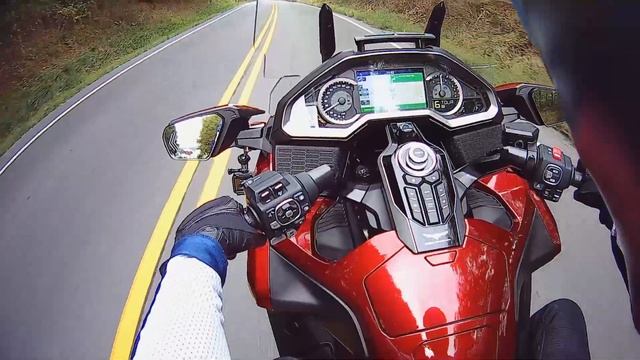 2018 Honda Goldwing GL1800 DCT Tour one year/10000 mile review смотреть онлайн