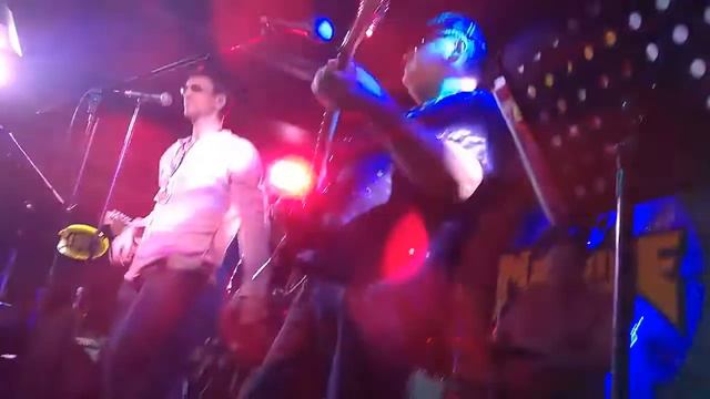 2 марта. Рок-клуб и караоке-бар смотреть онлайн