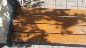 Лавочка! Восстановили нашу скамейку. Новые доски! Покрыли антисептиком! Покрыли лаком лавочку!