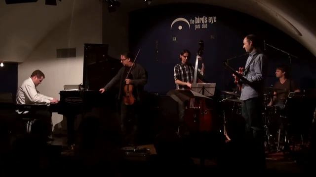 Adam Taubitz Band - Juggling in the Central Park смотреть онлайн