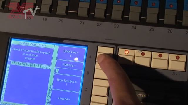 Урок 2.Очистка пульта WIPE и ПАТЧИНГ (patch) приборов.Часть 1 смотреть онлайн