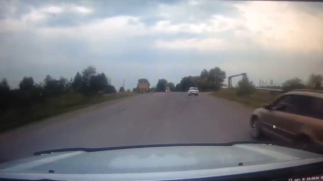 Обязан следить смотреть онлайн
