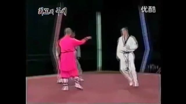 Шаолиньский Монах vs Тхэквондо смотреть онлайн