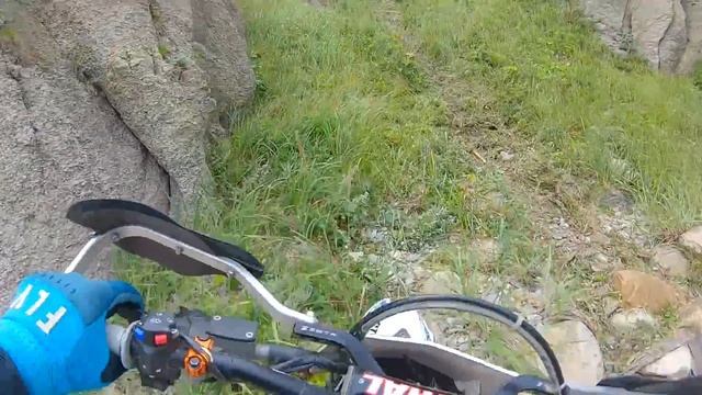 Догоняем ЛЕТО!!! Эндуро покатушка. смотреть онлайн