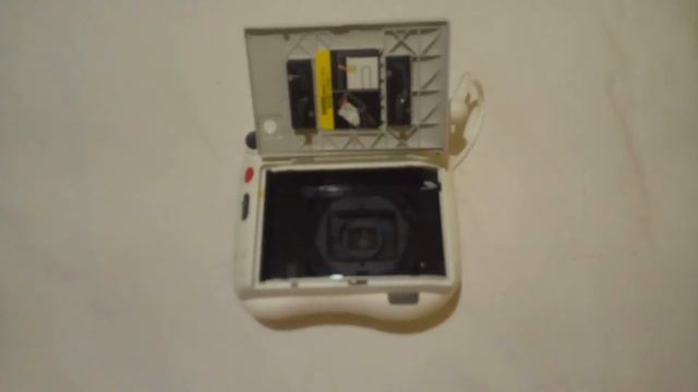 Instax Mini 25 (Instant Camera)