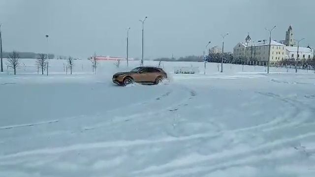 Инфинити фх 35 (Феникс), зимний дрифт. смотреть онлайн