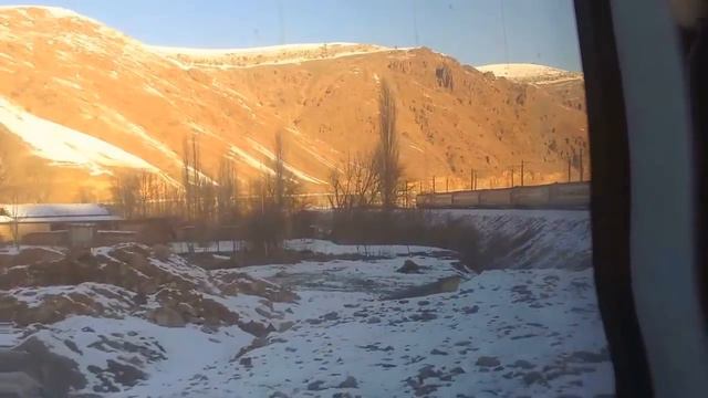Из Ташкента в Андижан через перевал. From Tashkent to Andijan over the pass. смотреть онлайн