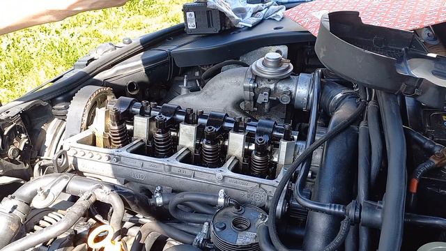 Wymiana uszczelki pokrywy zaworów 1.9 TDI смотреть онлайн