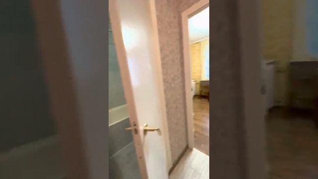 В аренду квартира на длительный срок. Метро Ленинский проспект, в СПБ смотреть онлайн
