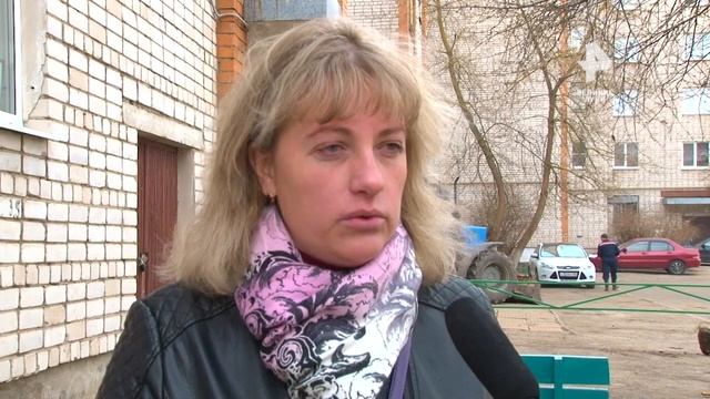 Сотрудники ремонтно-жилищной службы пришли на помощь смотреть онлайн