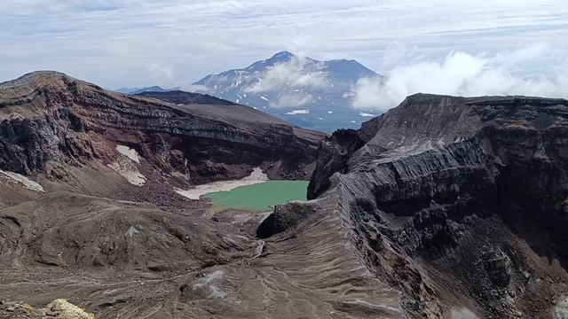 Восхождение на вулкан Горелый, Камчатка 2024 смотреть онлайн