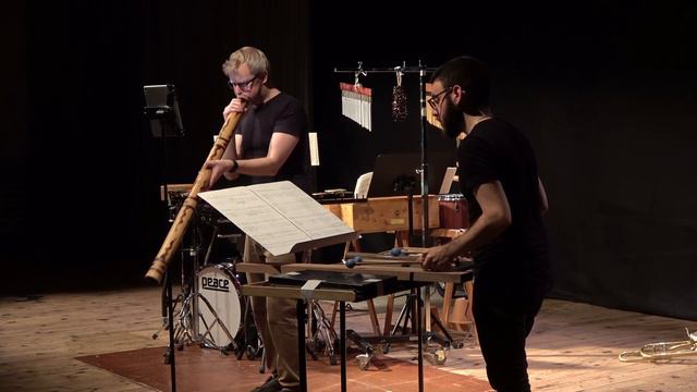 MICHAEL FINNISSY (*1946) QUABARA (1988) смотреть онлайн