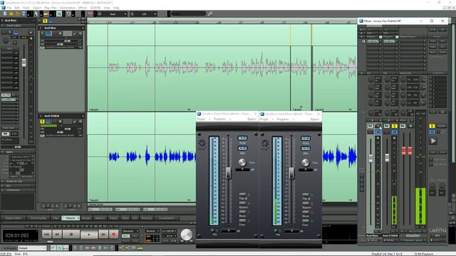 Blue Reactor vs Sterling Audio ST6050 Through Audient ID22 (In Case You Didn't Know) смотреть онлайн