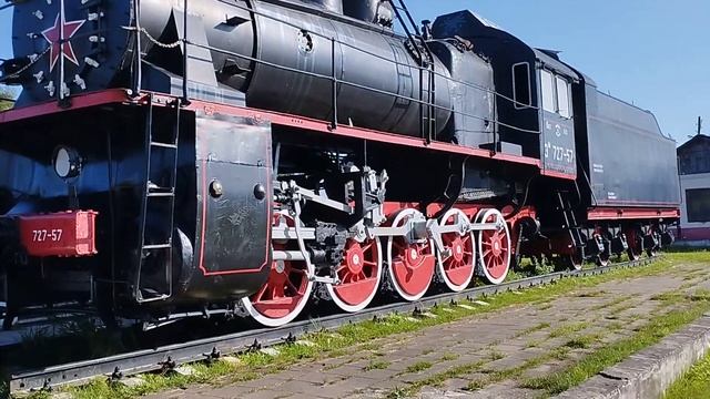 Город Углич Прогулка по ж/д вокзалу смотреть онлайн
