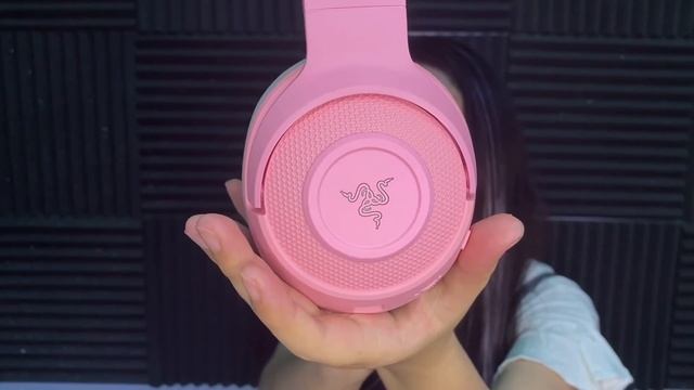 How To Operate Razer Kraken BT Kitty Edition- Quartz (Part 1) | Unboxing смотреть онлайн
