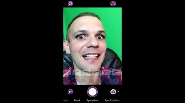 YouCam Makeup iPhone app