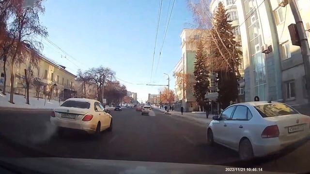 Digma FreeDrive 510 WIFI видео в дневное и ночное время