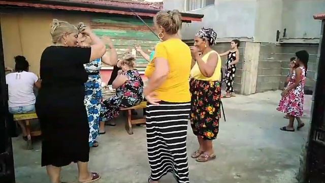 Честит рожден ден гюлизар Поли зърна 55-годишна смотреть онлайн