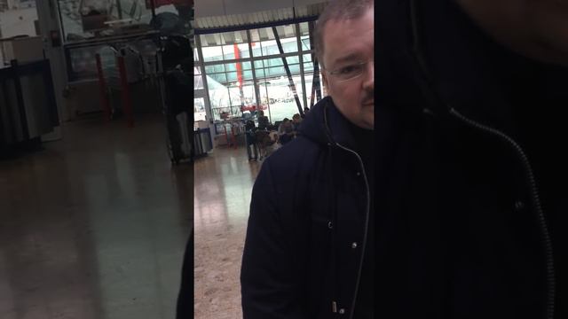 Сын Генпрокурора Чайки в женевском аэропорту смотреть онлайн