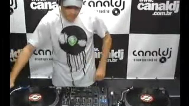 DJ Kleber Stancari no Canal DJ - Tech House - 17.11.2012 смотреть онлайн