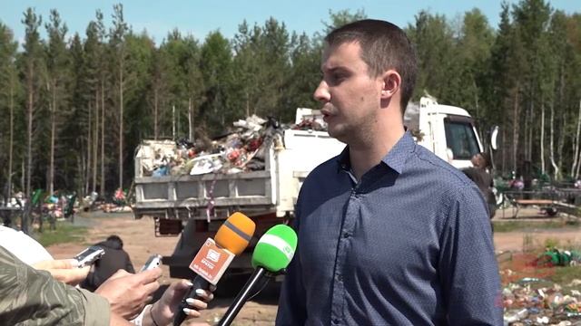 В Братске очищают кладбища от мусора