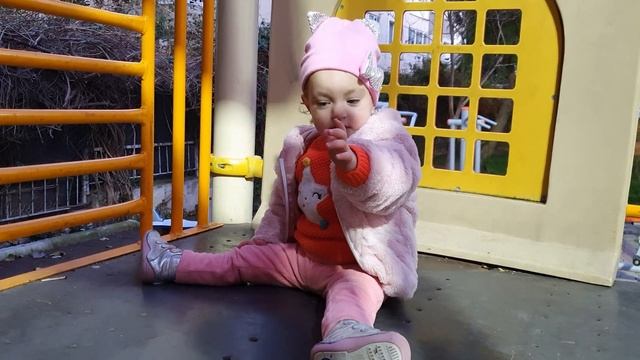 засняла ДОКАЗАТЕЛЬСТВА ✅ любит ГРЯЗЬ ПРОТИРАТЬ✅ игрушка для ВЗРОСЛЫХ ✅ только проснулось солнышко смотреть онлайн