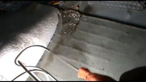 Конденсат с кондиционера течет в салон. Приора