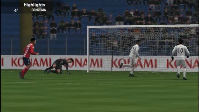 PES 2014 (Real Madrid vs Atletico Madrid) PSP Emulator Gameplay смотреть онлайн