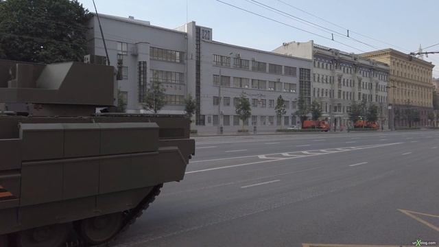 Техника для парада. 4К50, стерео звук. смотреть онлайн