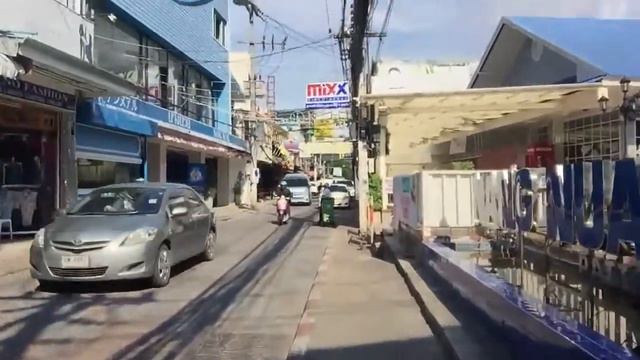 Тай LIVE # 9 Счастливые собаки Тайланда смотреть онлайн