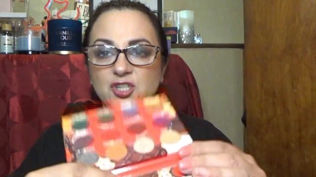 something new! Glow Addict mystery boxes! смотреть онлайн