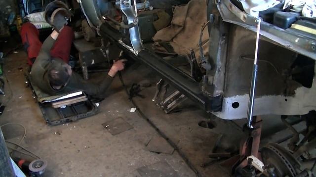 Lada 111. ВАЗ 2111. Кузовной ремонт . Рихтовка . Часть 17 смотреть онлайн