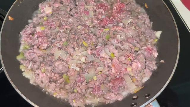 Спагетти Болоньезе. Қазақша рецепт. Тез дайын болатын тағам. смотреть онлайн