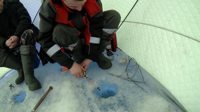 Карась в апреле на поплавок рыбалка 2021 смотреть онлайн