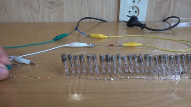 РАСКРЫВАЕМ СЕКРЕТЫ НЕОНОВЫХ ЛАМПОЧЕК смотреть онлайн