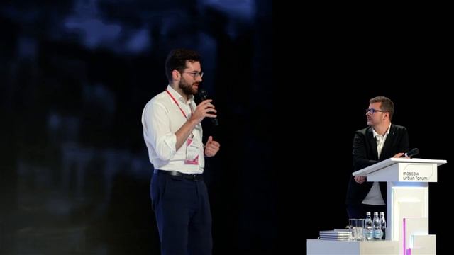 PechaKucha Moscow + Moscow Urban Forum: люди — технологии — город смотреть онлайн