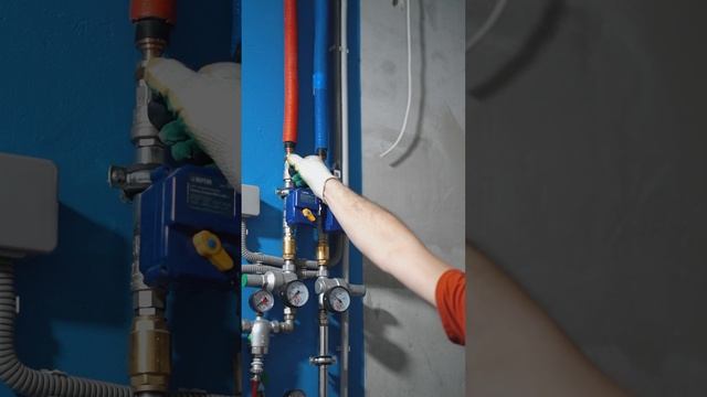 МОНТАЖ КОЛЛЕКТОРНОГО УЗЛА ХВС/ГВС смотреть онлайн