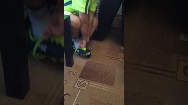 Новые бутсы kipsta смотреть онлайн