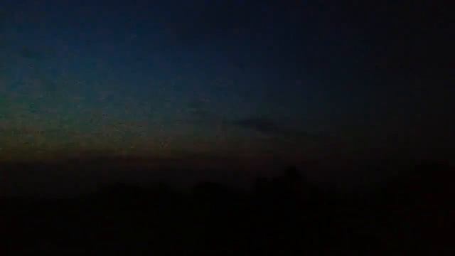 Ночь. Луна. И тишина... смотреть онлайн