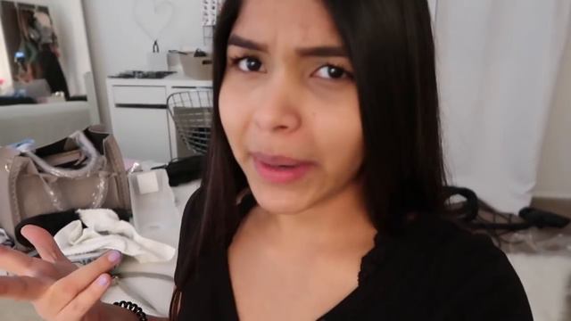 VLOG: TOUR POR MI TOCADOR+MI COLECCIÓN DE MAQUILLAJE | Nathaly Chalarca