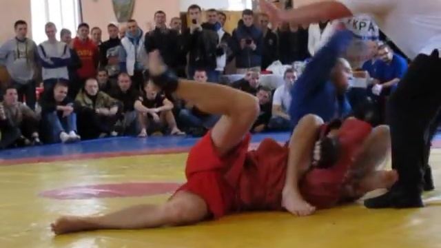 Боевое самбо чемпионат Киев 27.10.2012 часть 10 смотреть онлайн