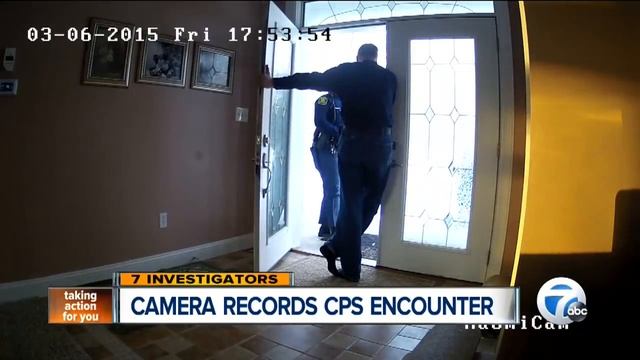 Camera records CPS encounter смотреть онлайн