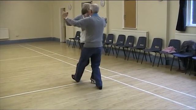 SWEETHEART WALTZ смотреть онлайн