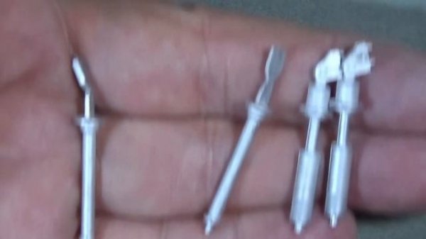 Open box review MFH 1/12 McLaren F1 GTR super detailed kit.